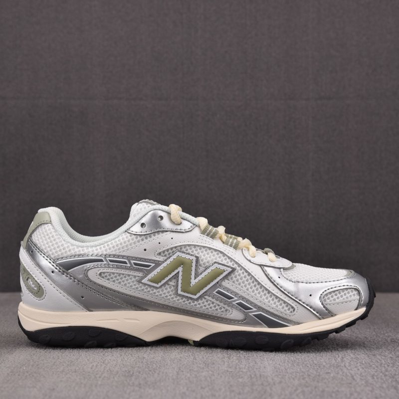 (BEST) New Balance 204L Silver Metallic 'Sage Green'