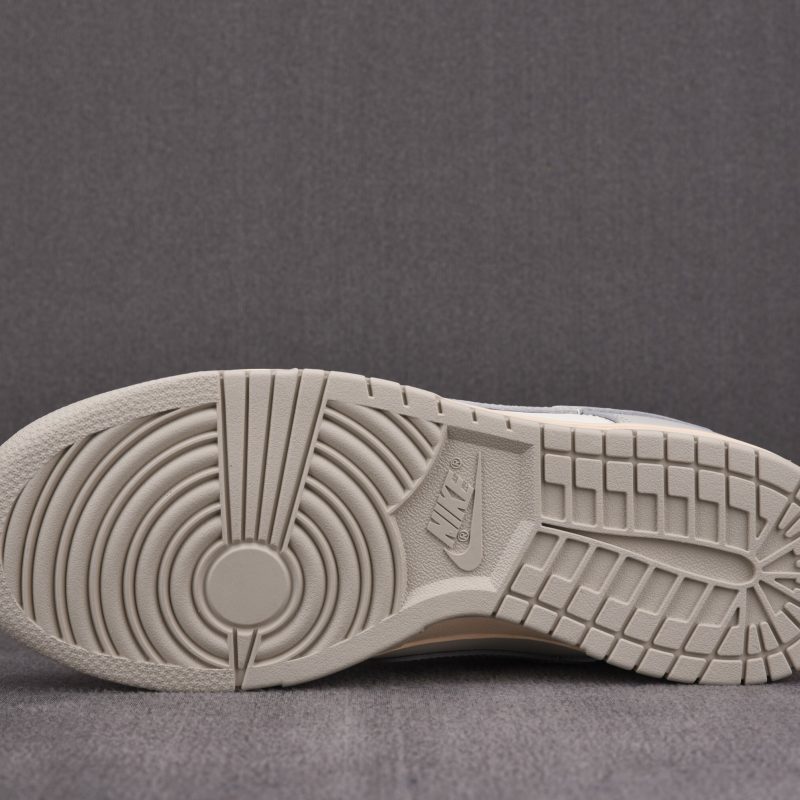 (BEST) Nike Dunk Low 'LIGHT BONE'