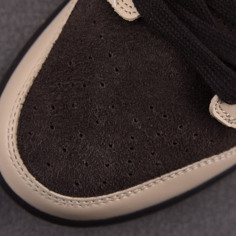 (BEST) Nike Dunk Low 'RED PANDA'