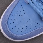 (BEST) Nike SB Dunk Low PRM 'PHILLIES'