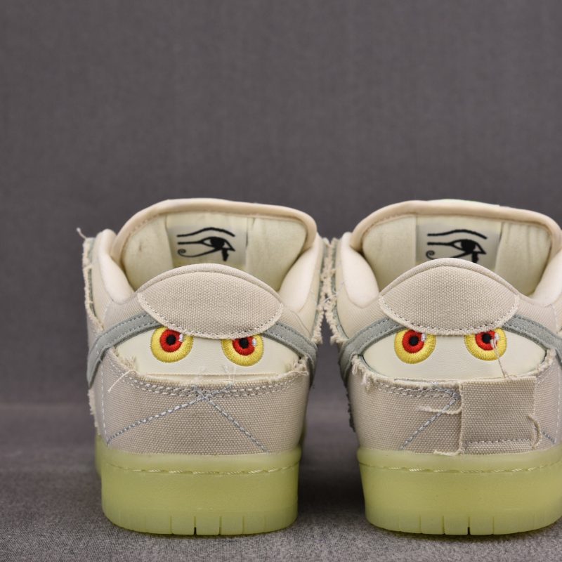 (BEST) Nike SB Dunk Low 'MUMMY'