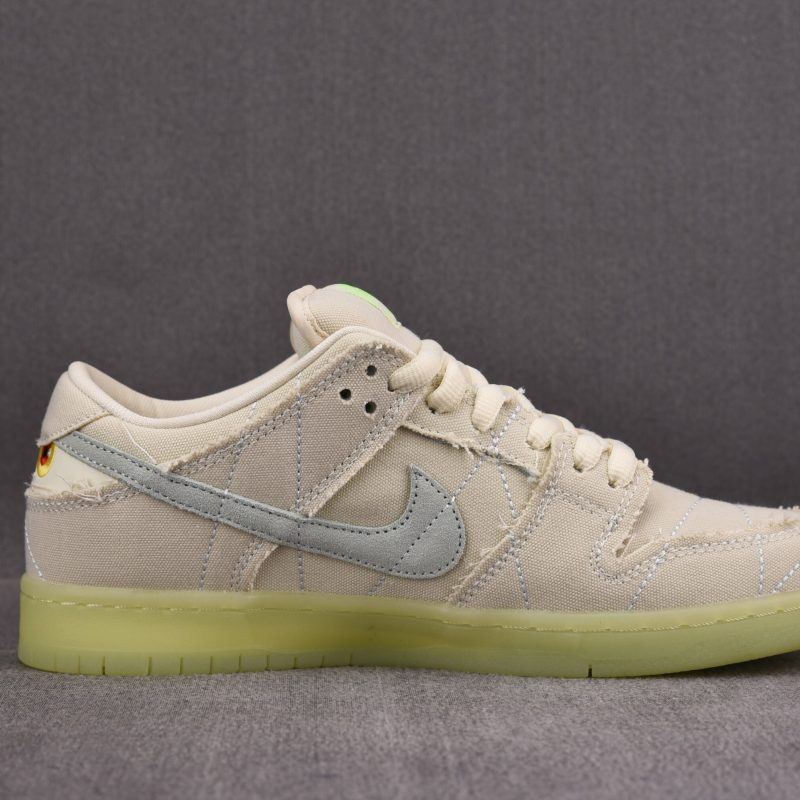 (BEST) Nike SB Dunk Low 'MUMMY'