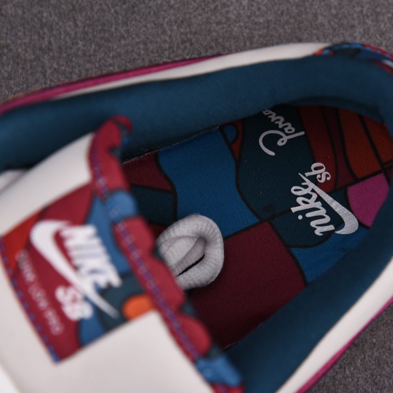 (BEST) Nike SB Dunk Low 'PARRA'