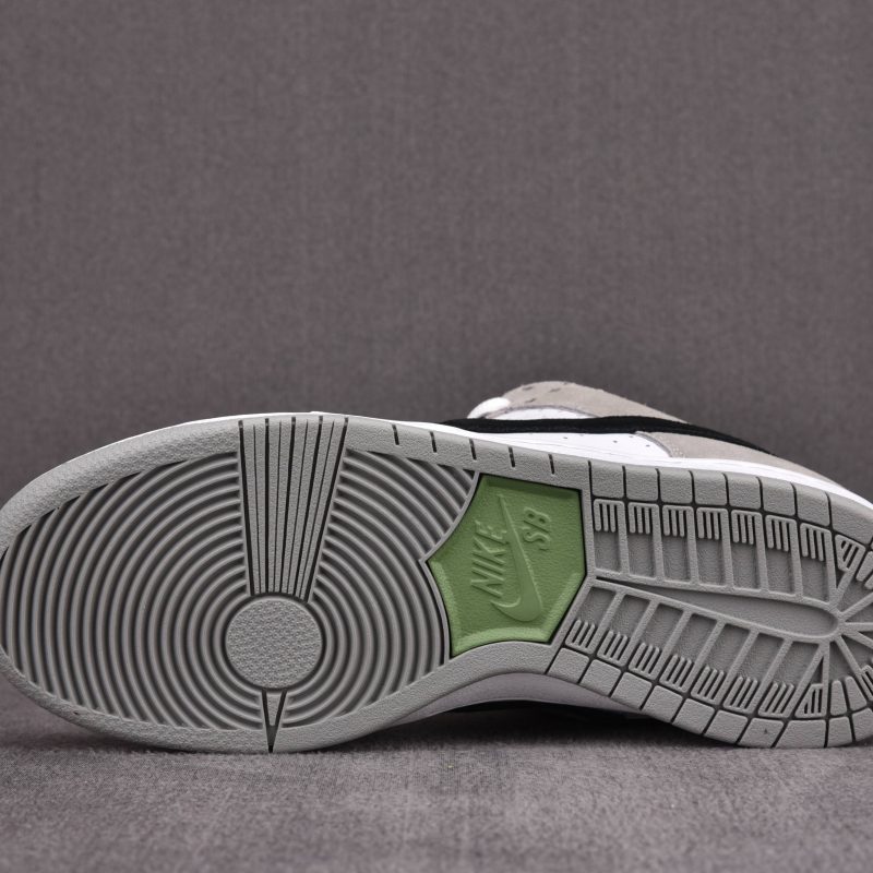 (BEST) Nike SB Dunk Low Pro 'CHLOROPHYLL'