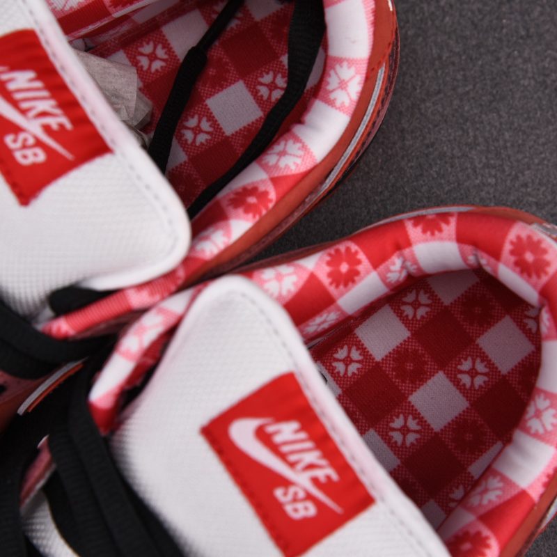(BEST) Nike SB Dunk Low 'RED LOBSTER'