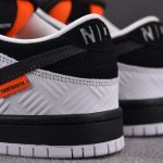 (BEST) Nike SB Dunk Low 'TIGHTBOOTH'