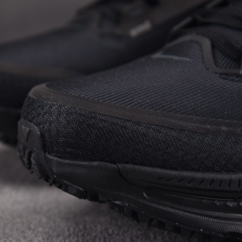 (BEST) Nike Vomero 18 Gore-Tex 'Black Anthracite'