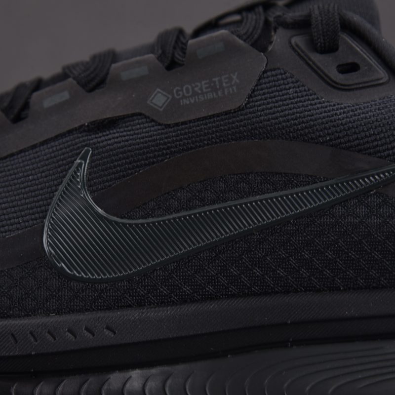 (BEST) Nike Vomero 18 Gore-Tex 'Black Anthracite'