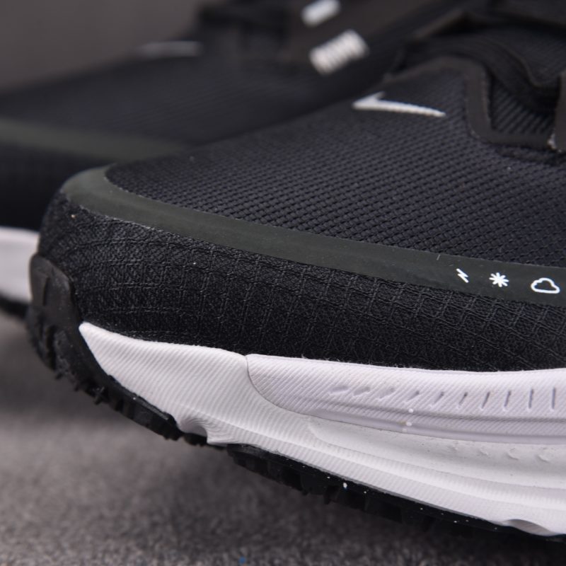 (BEST) Nike Vomero 18 Gore-Tex 'Black White Metallic Silver'