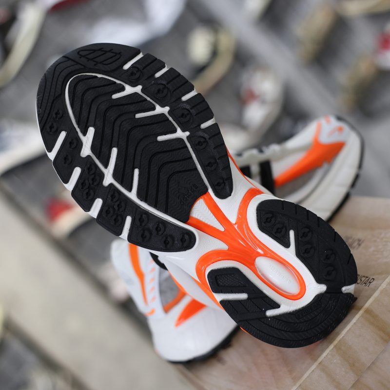 (BEST) Adistar Jellyfish Pharrell Williams 'Focus Olive Orange'