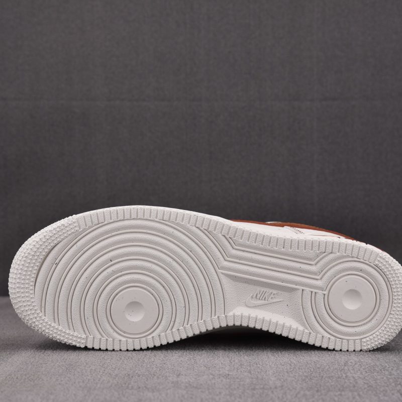 (BEST) Air Force 1 Low '07 LV8 'Ivory Saddle Brown'