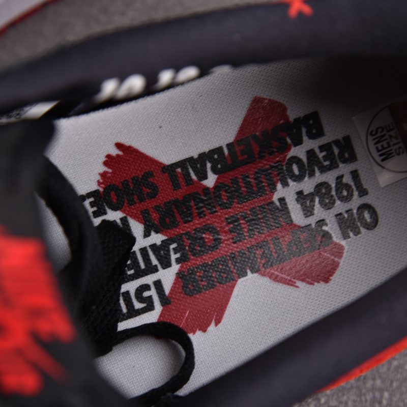 (BEST) Jordan 1 Retro Low OG 'Banned'