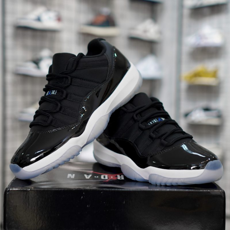 (BEST) Jordan 11 Retro Low 'Space Jam'