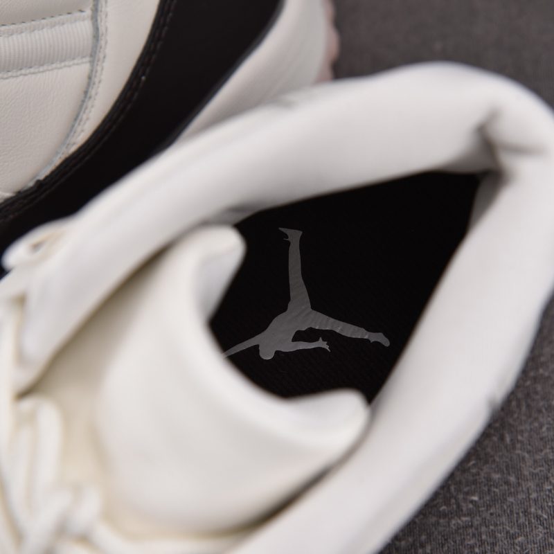 (BEST) Jordan 11 Retro Wmns 'Neapolitan'