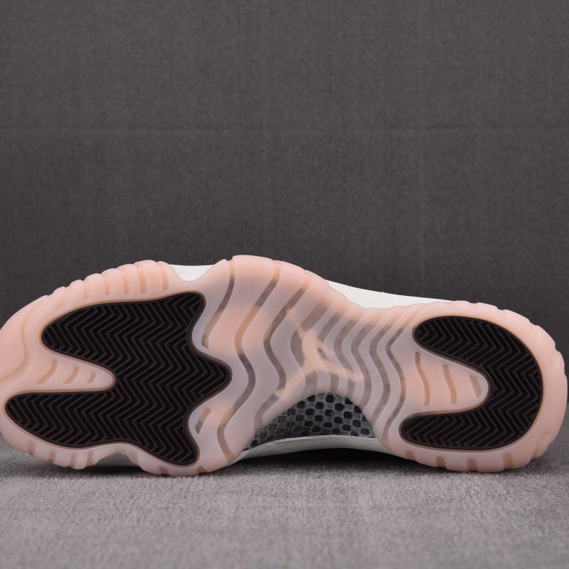 (BEST) Jordan 11 Retro Wmns 'Neapolitan'