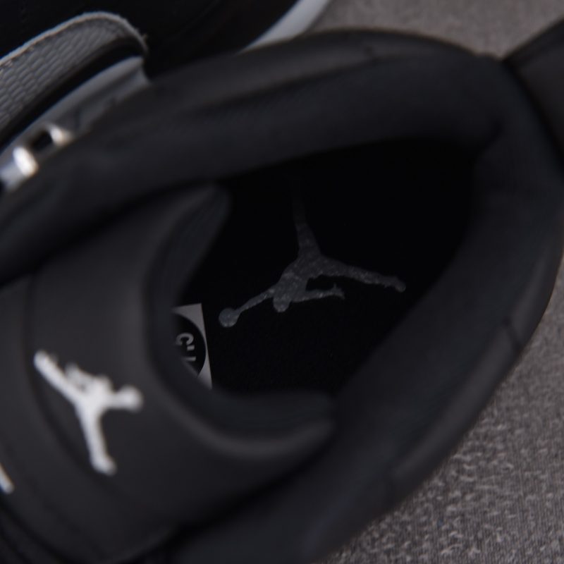 (BEST) Jordan 12 Retro 'Barons'