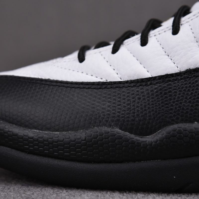 (BEST) Jordan 12 Retro 'Royalty'