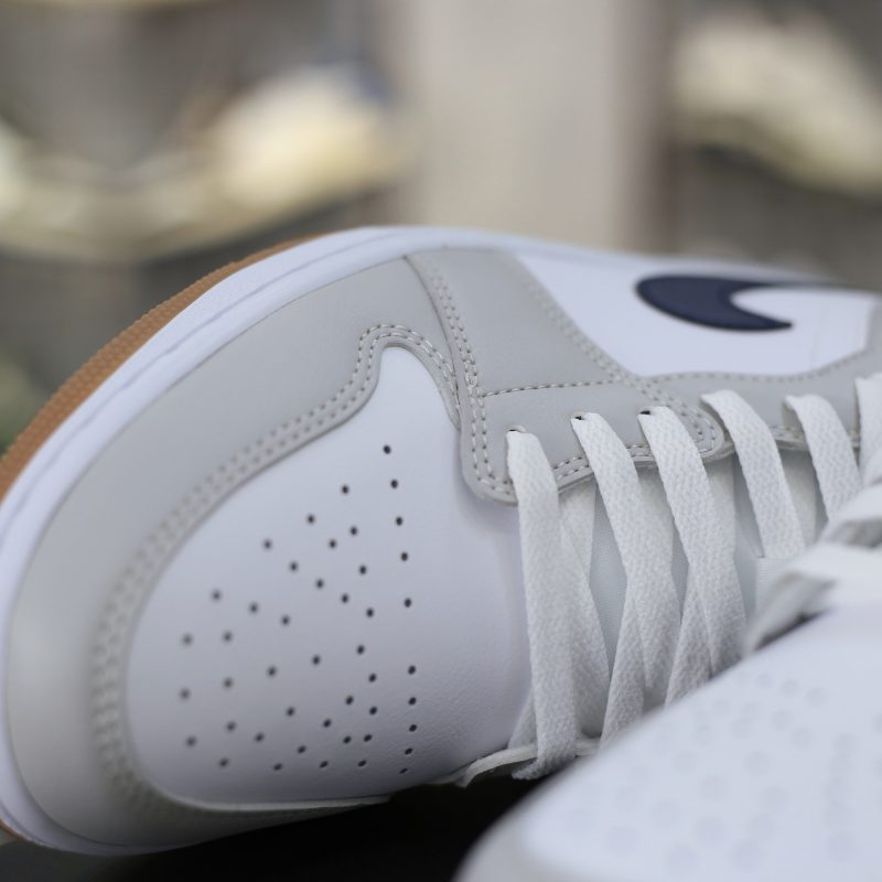 Jordan 1 Low ‘GEORGETOWN’