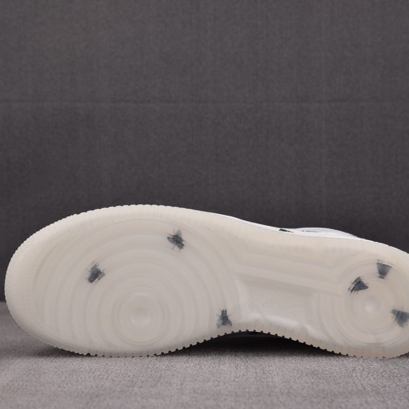 Air Force 1 Low Retro 'Houseflies'