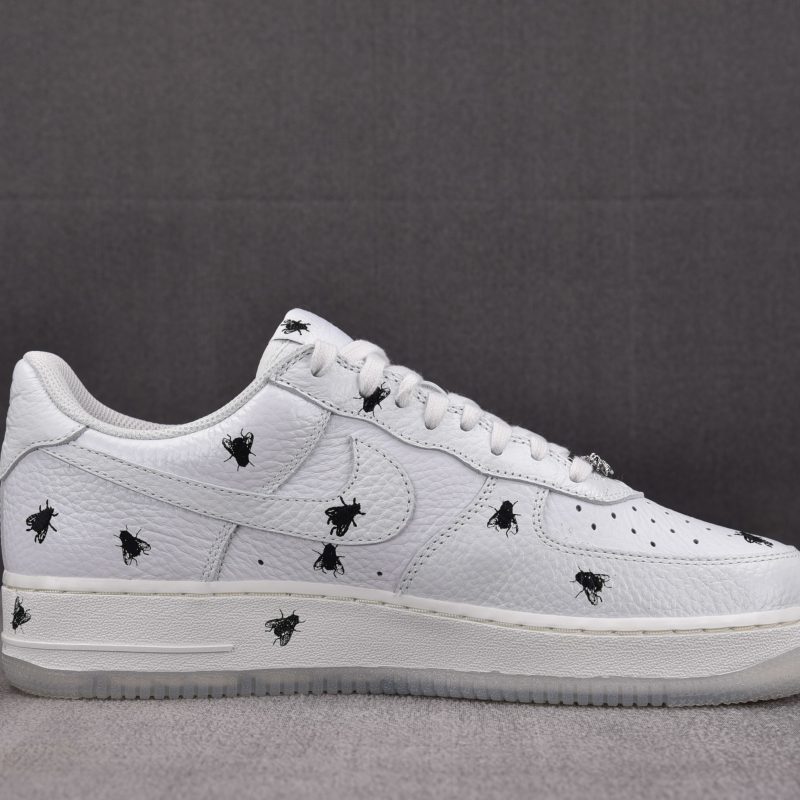 Air Force 1 Low Retro 'Houseflies'