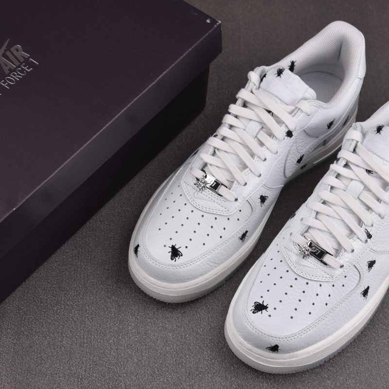 Air Force 1 Low Retro 'Houseflies'