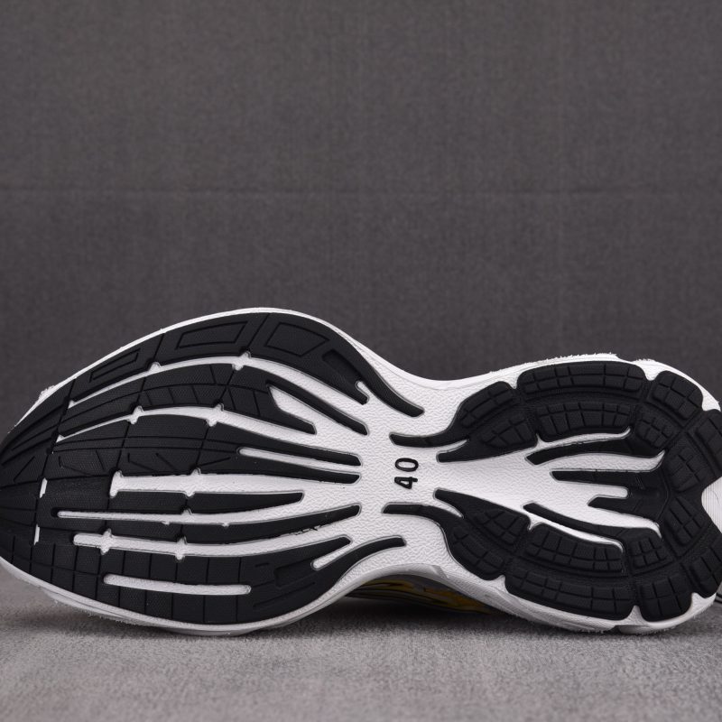 (BEST) Balenciaga Monday Sneaker 'Worn-Out White Grey Yellow'