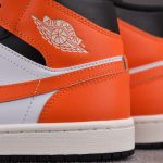 (BEST) Jordan 1 Mid 'Black Toe Starfish'