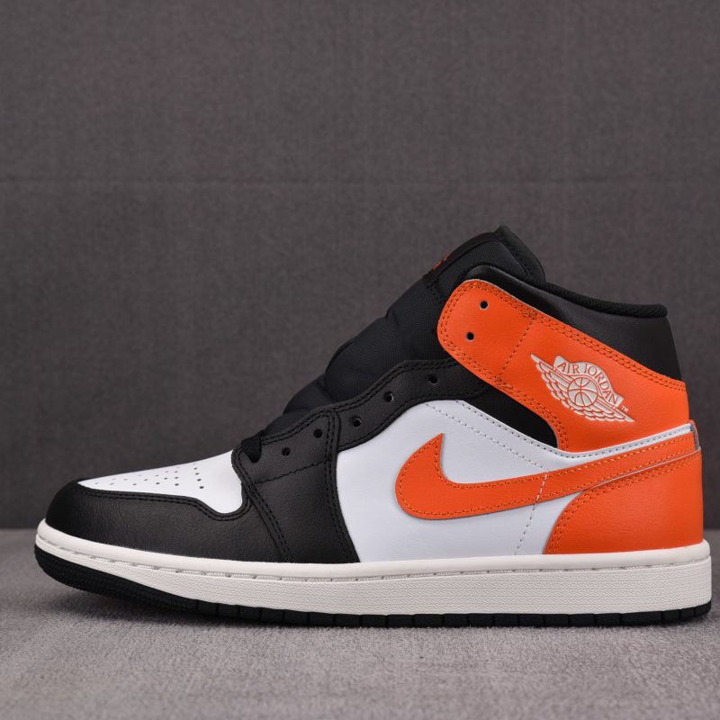 (BEST) Jordan 1 Mid 'Black Toe Starfish'