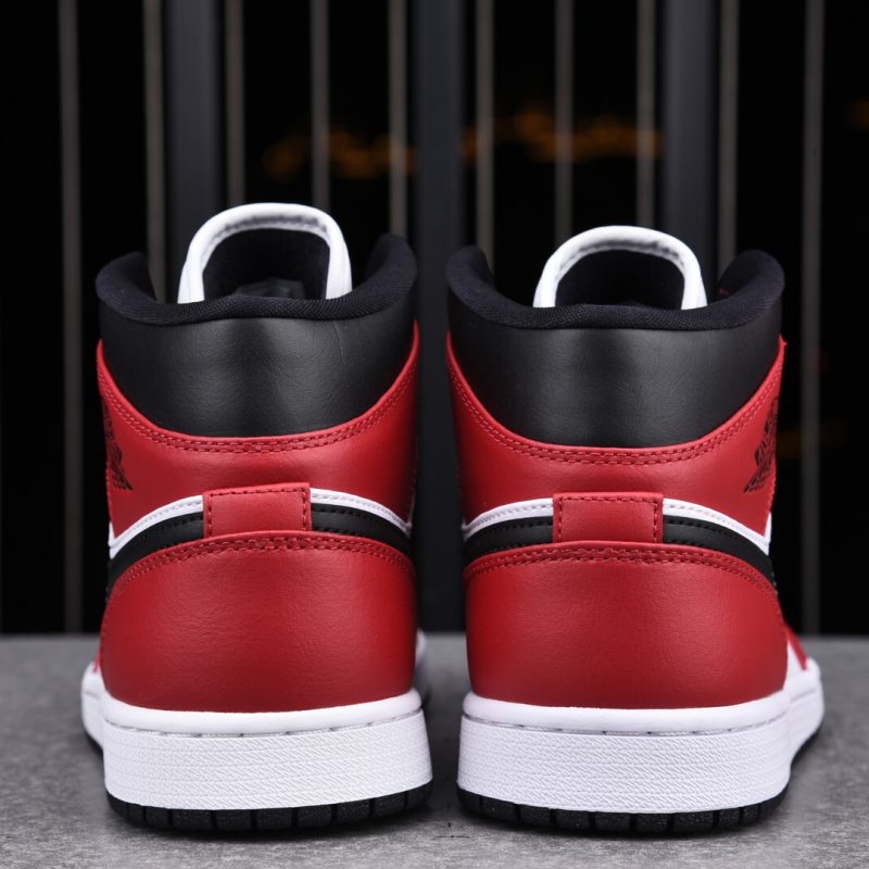 (BEST) Jordan 1 Mid 'Chicago Toe'
