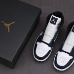 (BEST) Jordan 1 Mid 'Dark Teal'