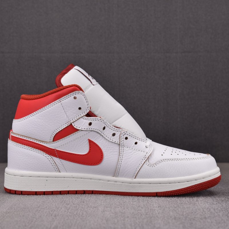 (BEST) Jordan 1 Mid 'Dune Red'