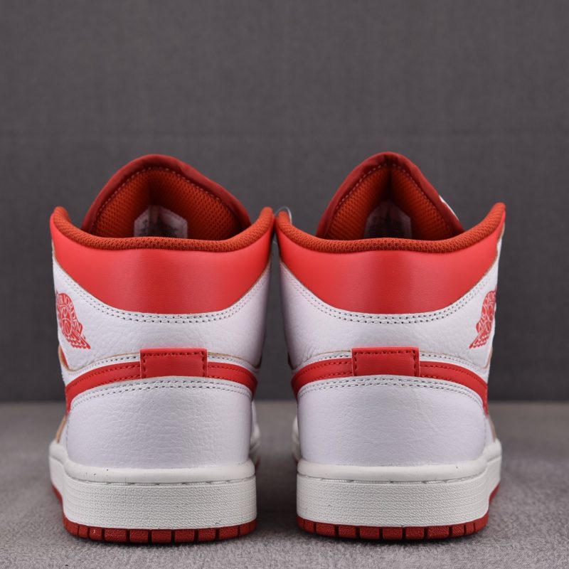 (BEST) Jordan 1 Mid 'Dune Red'