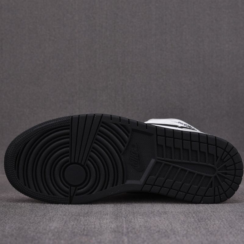 (BEST) Jordan 1 Mid 'Light Smoke Grey' V2