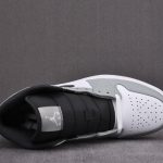 (BEST) Jordan 1 Mid 'Light Smoke Grey' V3