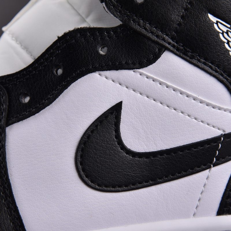 (BEST) Jordan 1 Mid 'Panda'