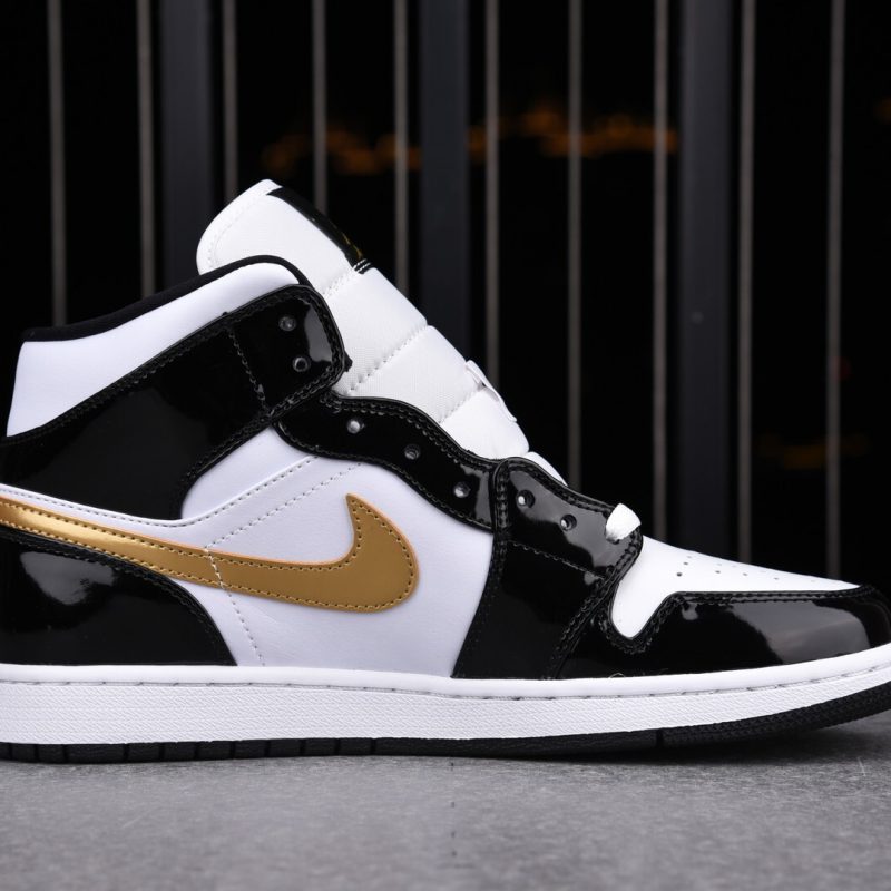 (BEST) Jordan 1 Mid Patent 'Black Gold'