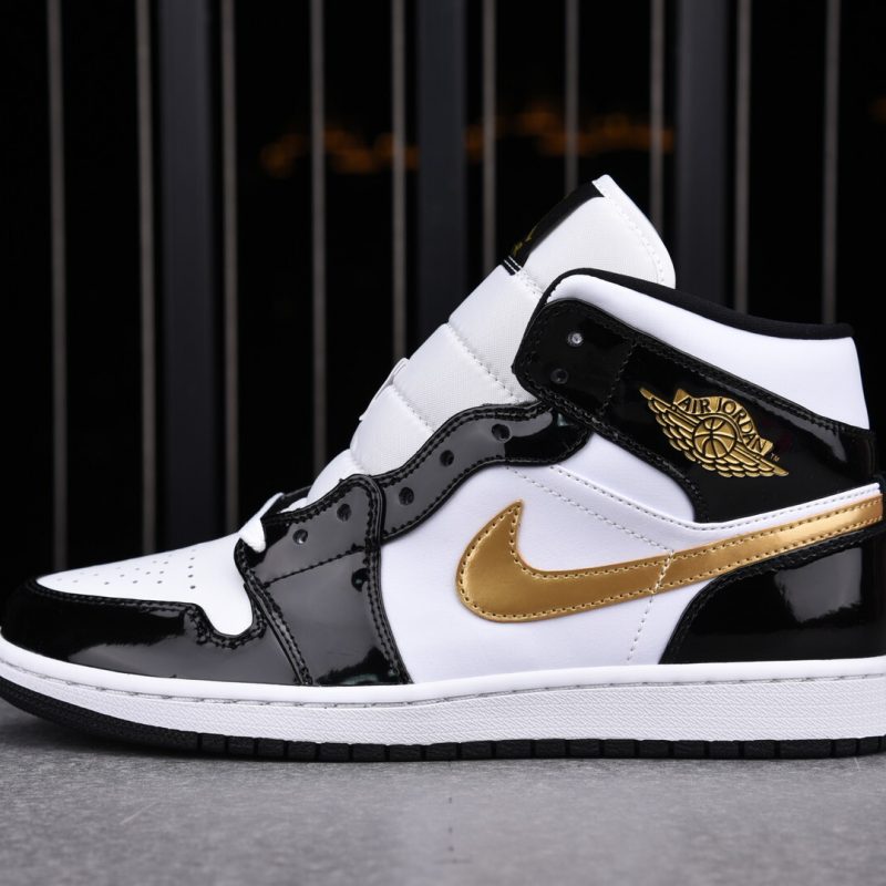 (BEST) Jordan 1 Mid Patent 'Black Gold'