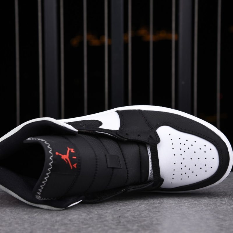 (BEST) Jordan 1 Mid SE 'Union Black Toe'