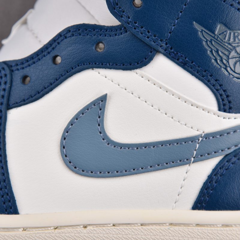 (BEST) Jordan 1 Mid 'Sky J French Blue'