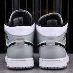 (BEST) Jordan 1 Mid 'Smoke Grey' V1