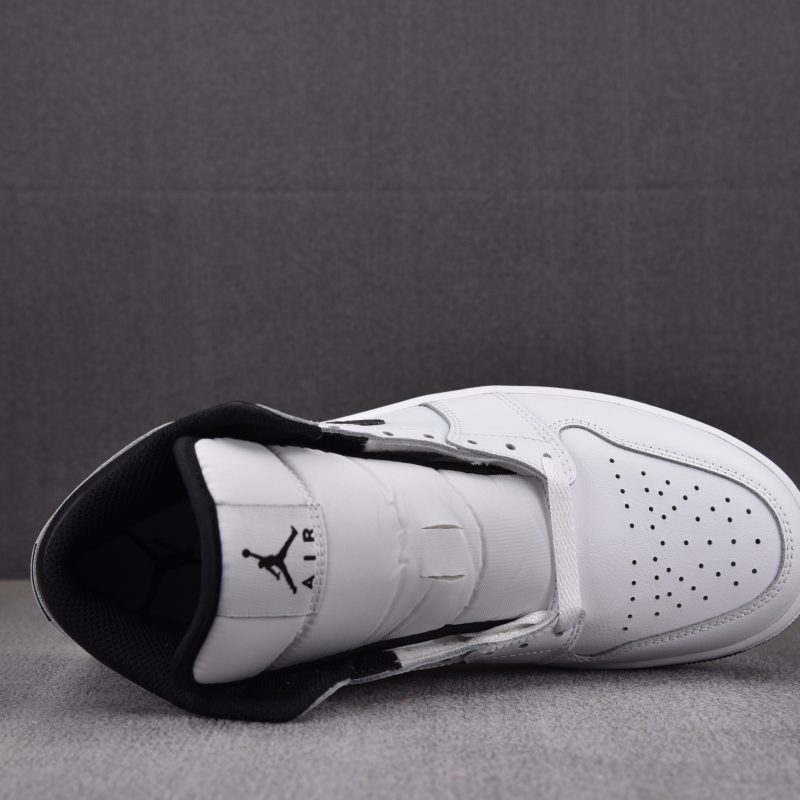 (BEST) Jordan 1 Mid 'White Black'