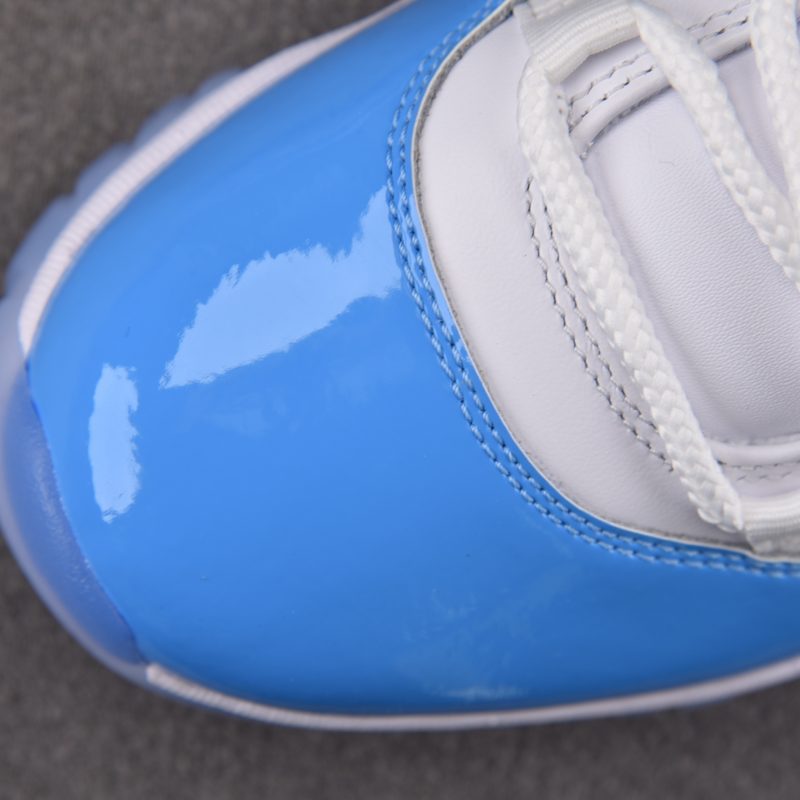 (BEST) Jordan 11 Retro Low 'University Blue' (2026)