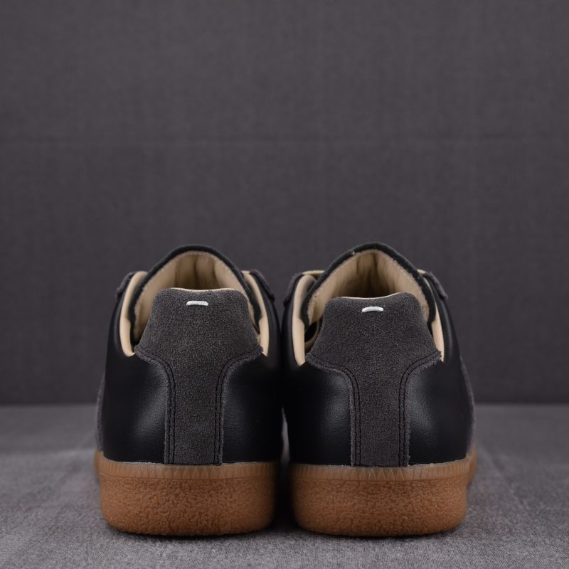 (BEST) Maison Margiela Replica 'Black Gum' Sneakers