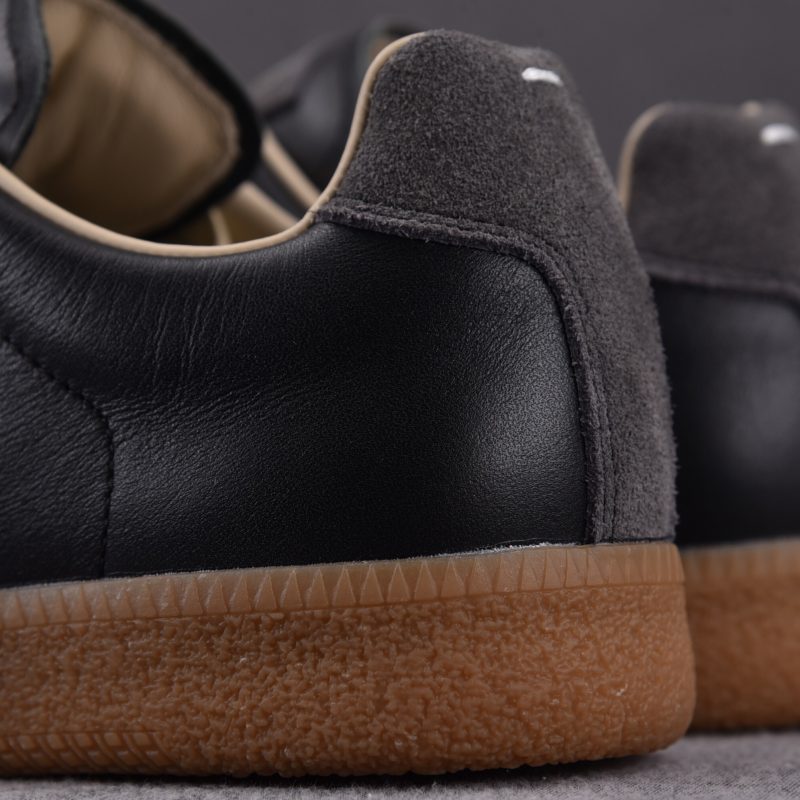 (BEST) Maison Margiela Replica 'Black Gum' Sneakers