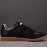 (BEST) Maison Margiela Replica 'Black' Sneakers