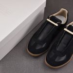 (BEST) Maison Margiela Replica 'Black' Sneakers