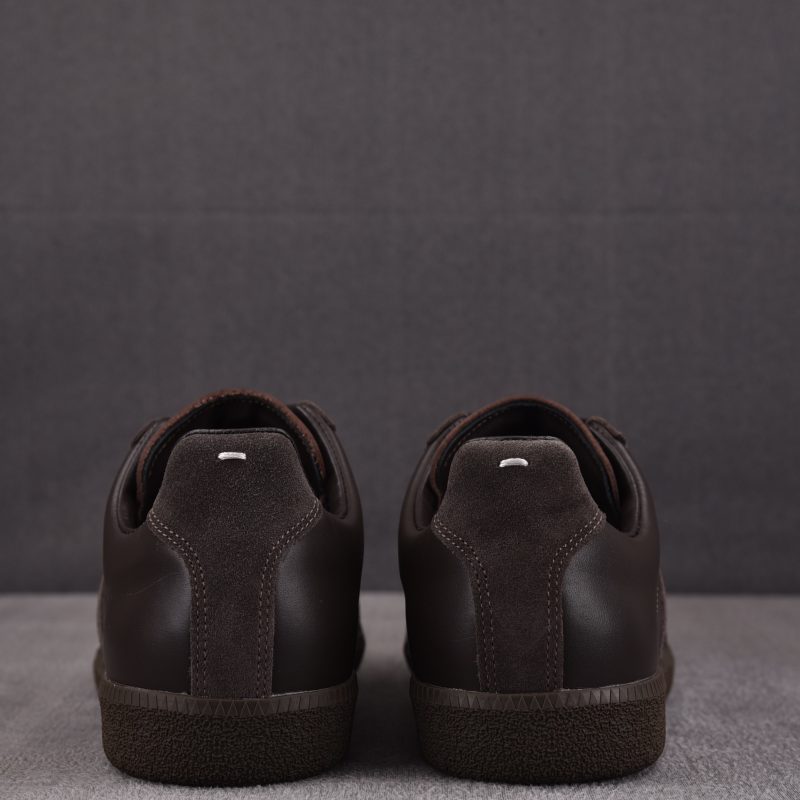 (BEST) Maison Margiela Replica 'Brown' Sneakers