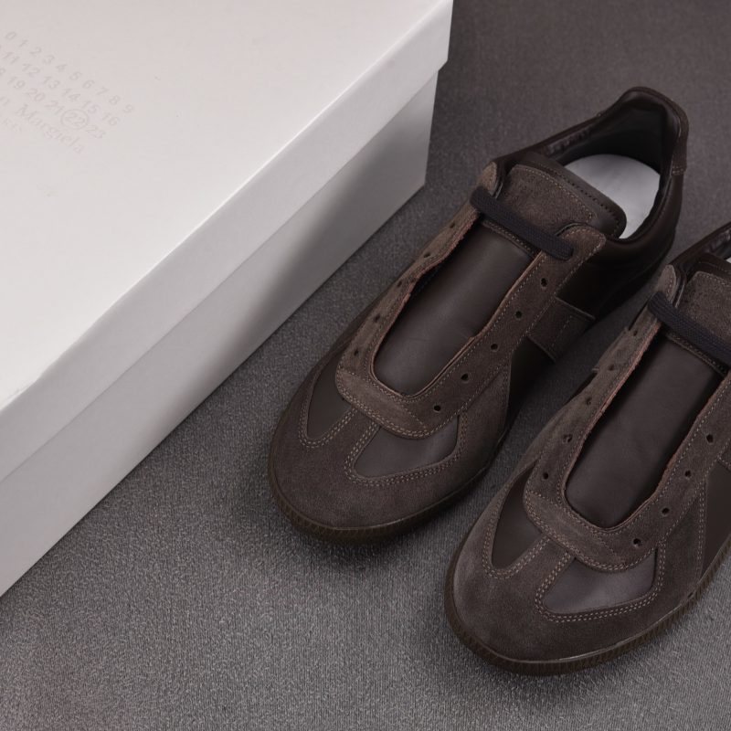 (BEST) Maison Margiela Replica 'Brown' Sneakers