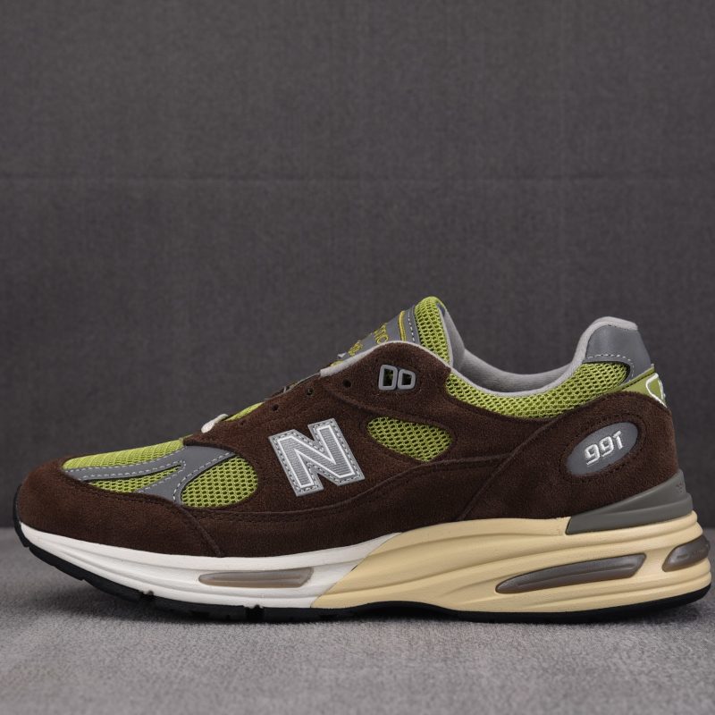 (BEST) New Balance 991v2 MiUK Daniëlle Cathari x Kith 'Reverse Matcha'