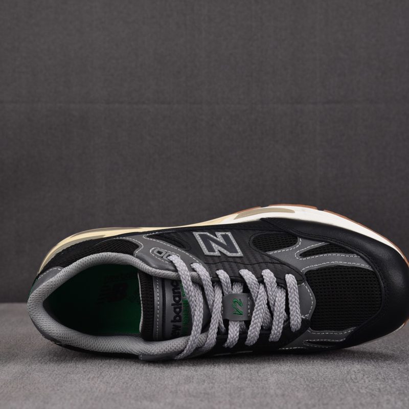 (BEST) New Balance 991v2 MiUK 'Up There'